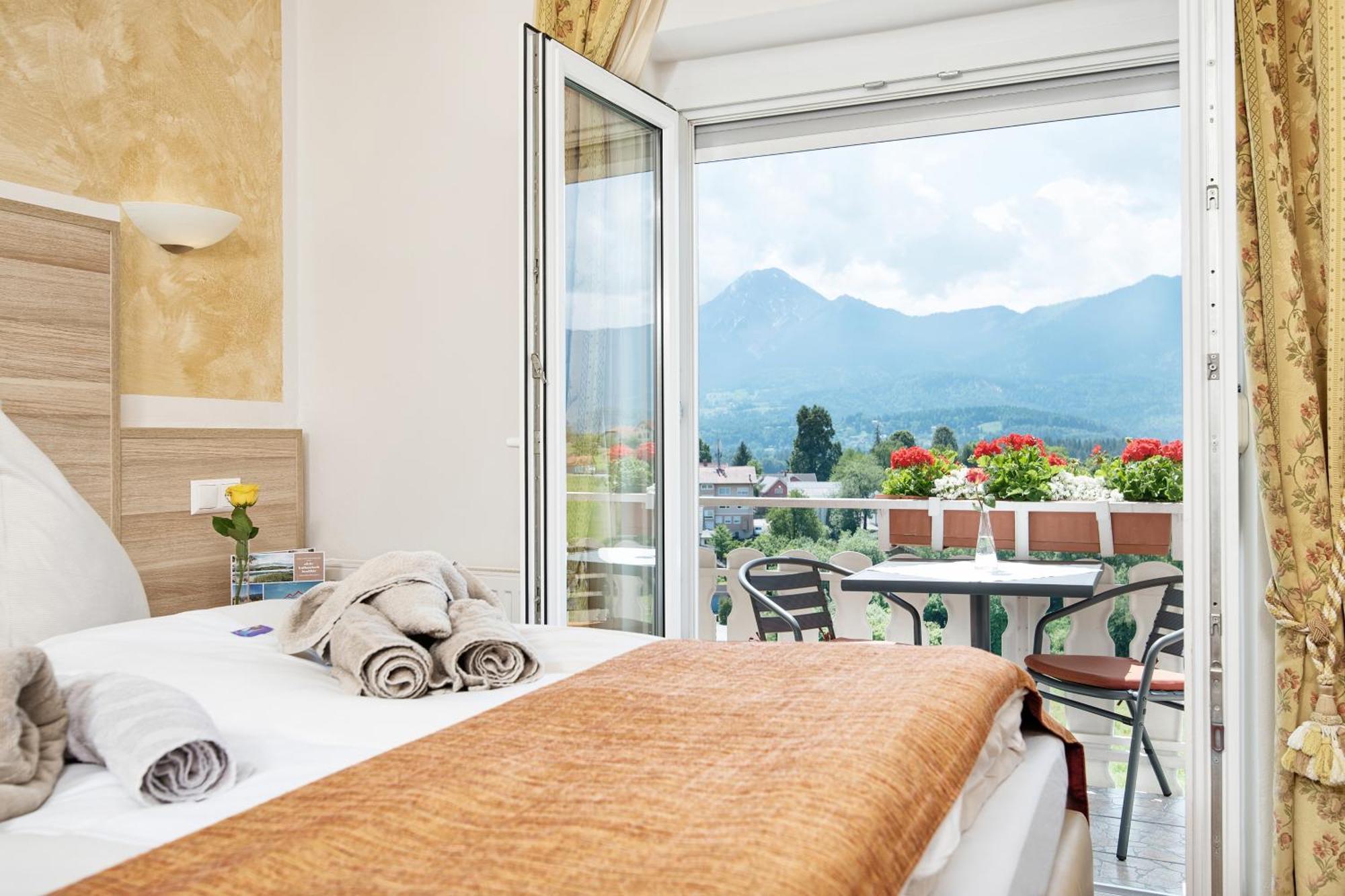 Hotel-Pension Melcher Drobollach am Faakersee Bagian luar foto