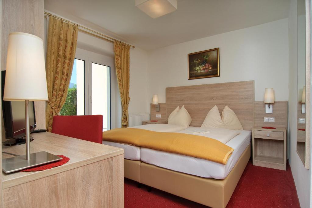 Hotel-Pension Melcher Drobollach am Faakersee Ruang foto